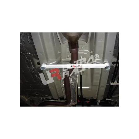 Rozpórka środkowa (Mid Lower Bar) Ultra Racing Toyota Yaris HB/Sedan 05+