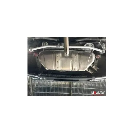 Rozpórka tylna dolna (Rear Lower Bar) (3867) Ultra Racing Volkswagen Tiguan 1.4 TSI 2WD/4WD 16+/Tiguan 2.0 TSI 16+