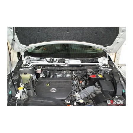 Rozpórka przednia (Front Upper Strut Bar)1395 Ultra Racing Mazda 8 LY 06+ 2.3