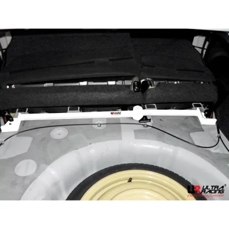 Rozpórka tylna (Rear Strutbar) Ultra Racing Mazda 3 BL 09+ incl MPS