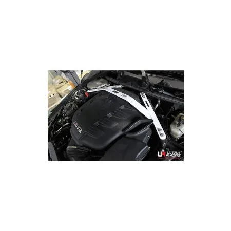 Rozpórka przednia (Front Upper Strut) Bar Ultra Racing BMW M3 E92 07-13