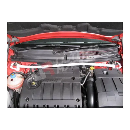 Rozpórka przednia (Front Upper Strut Bar)Ultra Racing Fiat Stilo 2.4