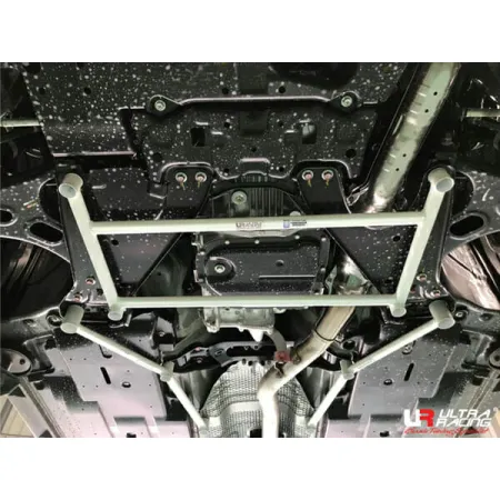 Rozpórka przednia dolna (Front Lower Brace) (3913) Ultra Racing Subaru XV (GT) 2.0 4WD NA 18+