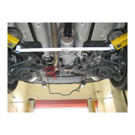 Rozpórka tylna dolna (Rear Lower Tiebar) Ultra Racing for Chevrolet Captiva 4WD Turbo-D