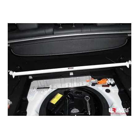 Rozpórka tylna górna (Rear Upper Strut Bar) 1623 Ultra Racing Lexus CT200H / Prius XW30