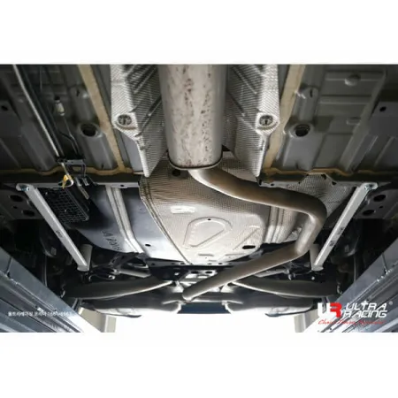 Rozpórka tylna dolna (Rear Lower Bar) (3627P) Ultra Racing Chevrolet Impala 2.5/3.6 2WD 14+