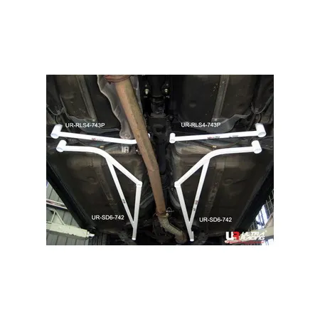 Rozpórka tylna boczna (Rear/Side Braces) Ultra Racing for Impreza WRX/STI 01-07 GD