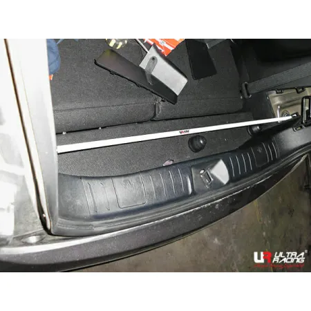 Rozpórka tylna (Rear Strut Bar) Ultra Racing Toyota IQ AJ10 09-15
