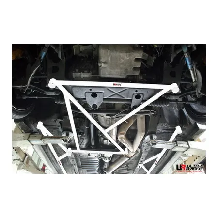 Rozpórka przednia dolna (Front Lower H-Brace) Ultra Racing Nissan Skyline GTR R33