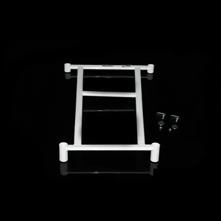 Rozpórka przednia dolna (Front Lower Brace) Ultra Racing Mercedes E-Class 03-06 W211