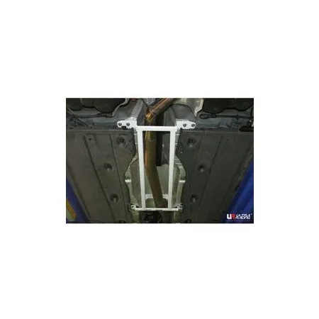 Rozpórka środkowa (Mid Lower Brace) (3611) Ultra Racing Audi A3 (TYP 8V) 2.0 TDI /VW Golf GTI MK7 2.0 TSI 13-20