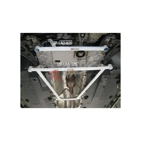 Rozpórka przednia dolna (Front Lower Brace) 829 Ultra Racing VW Golf 5 GTI + R32