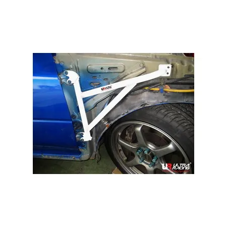 Rozpórka przedniego kielicha (Fender Brackets) Ultra Racing Subaru Impreza GC8 94-01