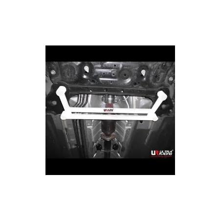 Rozpórka przednia dolna (Front Lower Brace) 2337 Ultra Racing Nissan Juke 10+