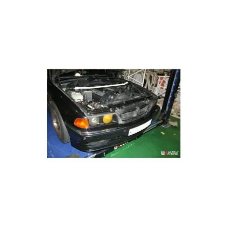 Rozpórka przednia (Front Upper Strut Bar)(3606) Ultra Racing BMW 7 E38 (728i) 2.8 2WD 94-01