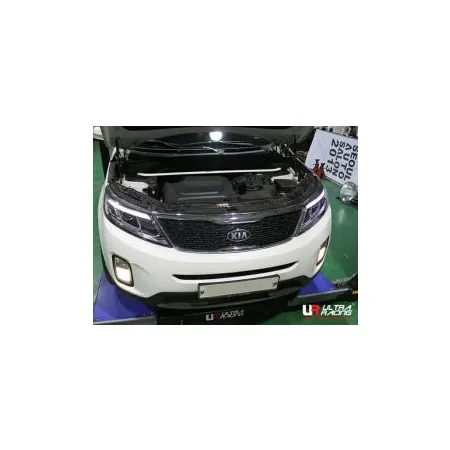 Rozpórka przednia (Front Upper Strut Bar)(2630) Ultra Racing Kia Sorento (XM) 2.0D 2WD/4WD 13-14