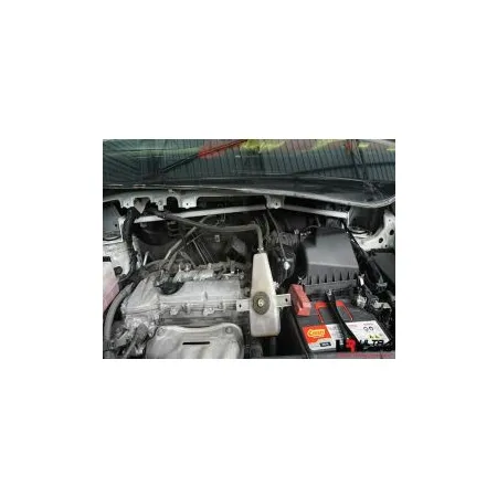 Rozpórka przednia (Front Upper Strut Bar)Ultra Racing Toyota Alphard AH30