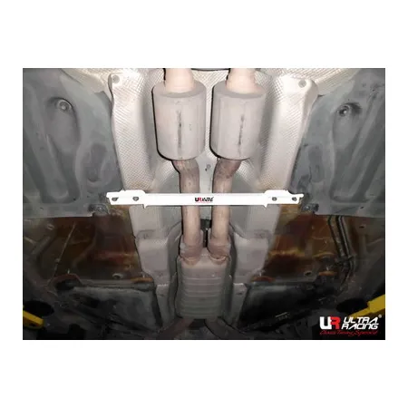 Rozpórka środkowa (Mid Lower Brace) Ultra Racing Mercedes E-Class 03-06 W211