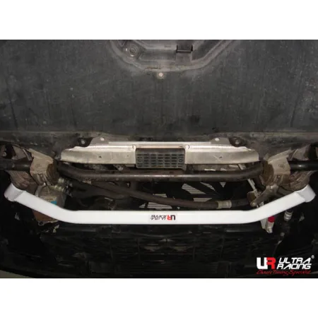 Rozpórka przednia dolna (Front Lower Tiebar) Ultra Racing BMW 5-Series E60 530