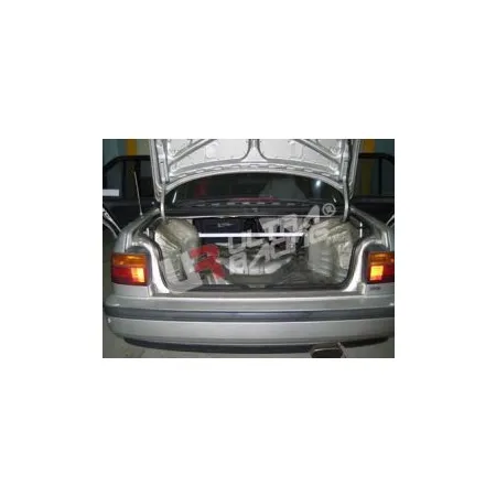 Rozpórka tylna górna (Rear Upper Strut Bar) Ultra Racing Honda Accord 90-93
