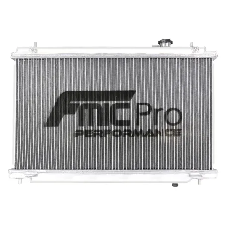 Chłodnica wody FMIC.Pro Nissan 350Z 03-06 X-Core
