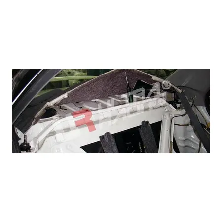 Rozpórka tylna górna (Rear Upper Strut Bar) Ultra Racing Honda Accord 97-02 CF4/CL1