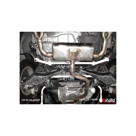 Rozpórka tylna dolna (Rear Lower Bar) Ultra Racing VW Tiguan 07-12/ Skoda Yeti 09+