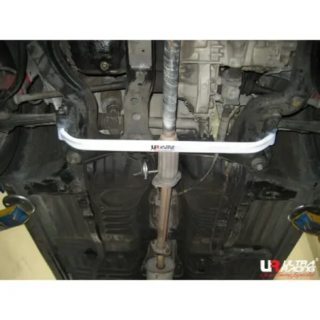 Rozpórka przednia dolna (Front Lower Tiebar) (609) Ultra Racing Perodua Kancil (L200) 660/850 2WD 94-09