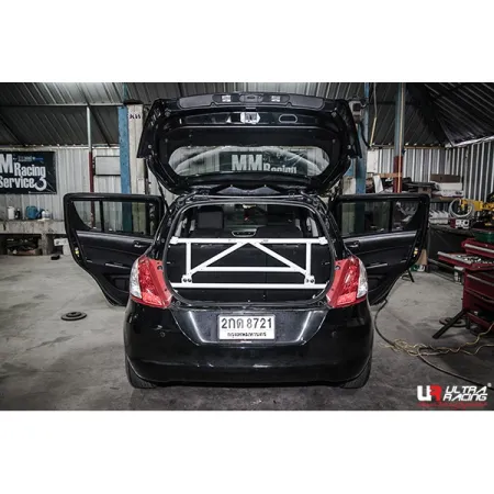 Rozpórka tylna (Rear Cross Brace) Ultra Racing Suzuki Swift 1.2/1.4 10+