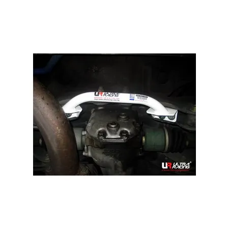 Rozpórka tylna (Rear Member Brace) Ultra Racing Subaru Impreza GC8 94-01
