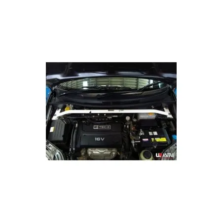 Rozpórka przednia (Front Upper Strut Bar)(1977) Ultra Racing Chevrolet Aveo (T250) 1.5 2WD FL 05-11