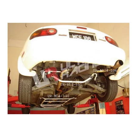 Rozpórka środkowa (Mid Lower Brace) Ultra Racing Mazda MX5 NA/NB 90-05