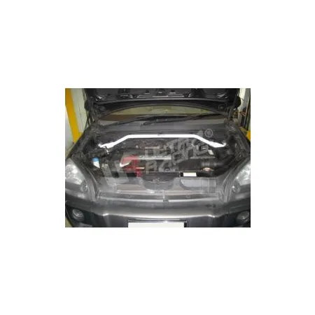 Rozpórka przednia (Front Upper Strut Bar)Ultra Racing Hyundai Tucson 05-09