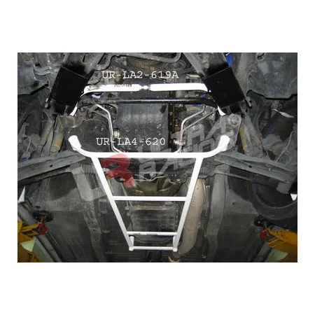 Rozpórka przednia dolna (Front Lower Brace) Ultra Racing Nissan Skyline R34 GTT