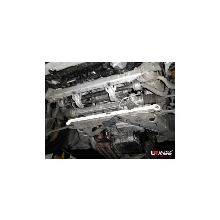 Rozpórka przednia dolna (Front Lower Tiebar) Ultra Racing BMW 3-Series E92 06+ 3.5