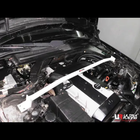 Rozpórka przednia (Front Upper Strut Bar)Ultra Racing Mercedes S-Class 91-98 W140 3.2