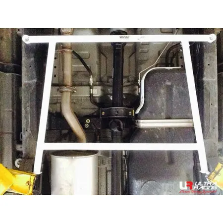 Rozpórka tylna dolna (Rear Lower Bar) (3150) Ultra Racing Isuzu MU-X (RF10) 2.5 2WD 13-21