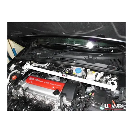 Rozpórka przednia (Front Upper Strut Bar)Ultra Racing Alfa Romeo 159 05+ / Brera