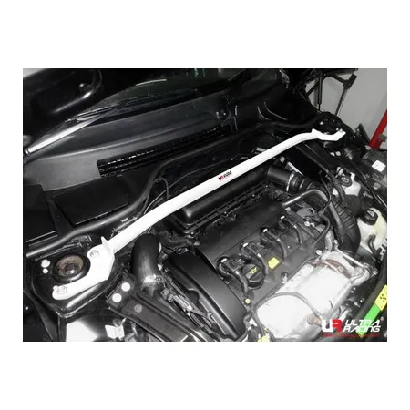 Rozpórka przednia (Front Upper Strut Bar)1644 Ultra Racing Mini Clubman 08+ 1.6T