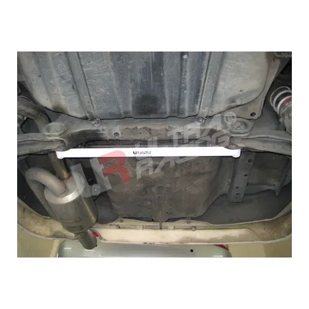 Rozpórka tylna dolna (Rear Lower Bar) 635 Ultra Racing Honda Integra 94-01 DC2
