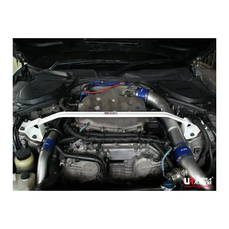Rozpórka przednia (Front Upper Strut Bar)Ultra Racing Nissan 350Z 02-08