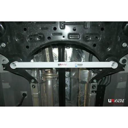 Rozpórka przednia dolna (Front Lower Tiebar) (3236) Ultra Racing Hyundai Tucson (TL) 1.7D/2.0D 16-21/Kia Sportage 1.7D 17-22 2WD/4WD