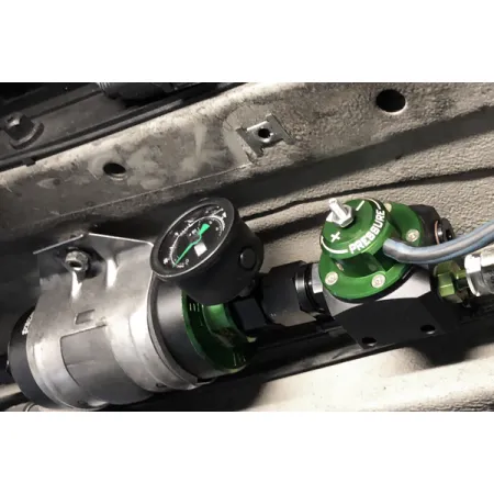 Dedykowany zestaw regulatora i filtra paliwa microglass 6um BMW E46 M3 Radium Engineering