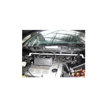 Rozpórka przednia (Front Upper Strut Bar)1633 Ultra Racing Toyota Previa 00-06