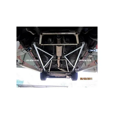 Rozpórka boczna (Side Bars) 1236 Ultra Racing Volvo 850 Turbo 4D