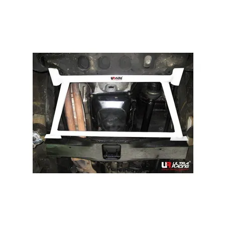 Rozpórka przednia dolna (Front Lower Brace) Ultra Racing Ssangyong Musso 93-05 2.3