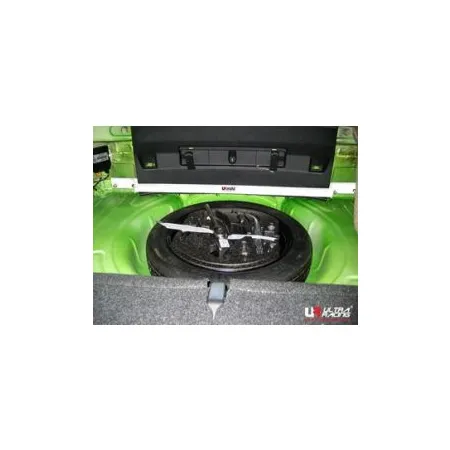 Rozpórka tylna górna (Rear Upper Strut Bar) Ultra Racing VW Scirocco 08+