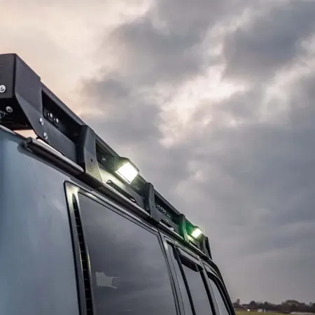 Aluminiowy Bagażnik Dachowy typ Long z Oświetleniem Wstecznym IOD Performance do Nissan Patrol Y61 LWB