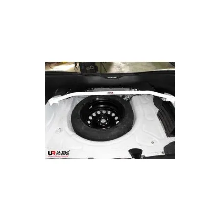 Rozpórka tylna górna (Rear Upper Strut Bar) 1714 Ultra Racing VW New Beetle