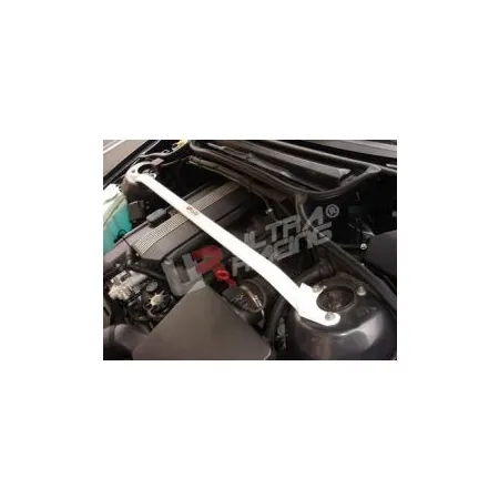 Rozpórka przednia (Front Strutbar) Ultra Racing BMW 3-Series E46 320/323/325/328/330 6C